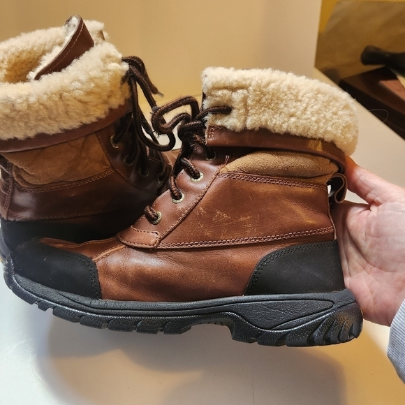Ugg Butte boots size 5 in VGUC - Picture 6 of 10